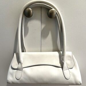 Eximious of London Shoulder Bag.  Genuine Leather, made in Italy.